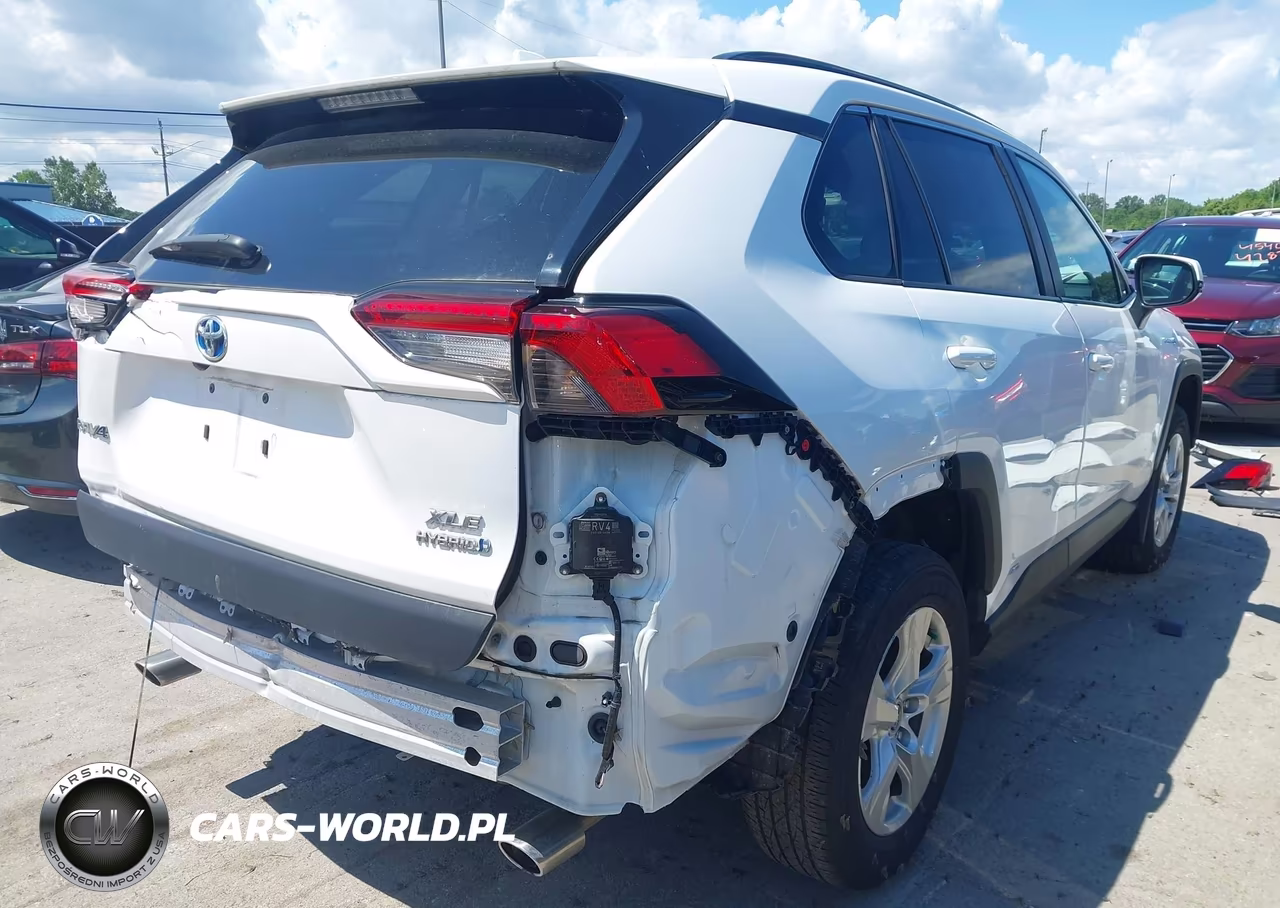 2020 Toyota Rav4 Hybrid Xle VIN:4T3R6RFV5LU001688 - 4