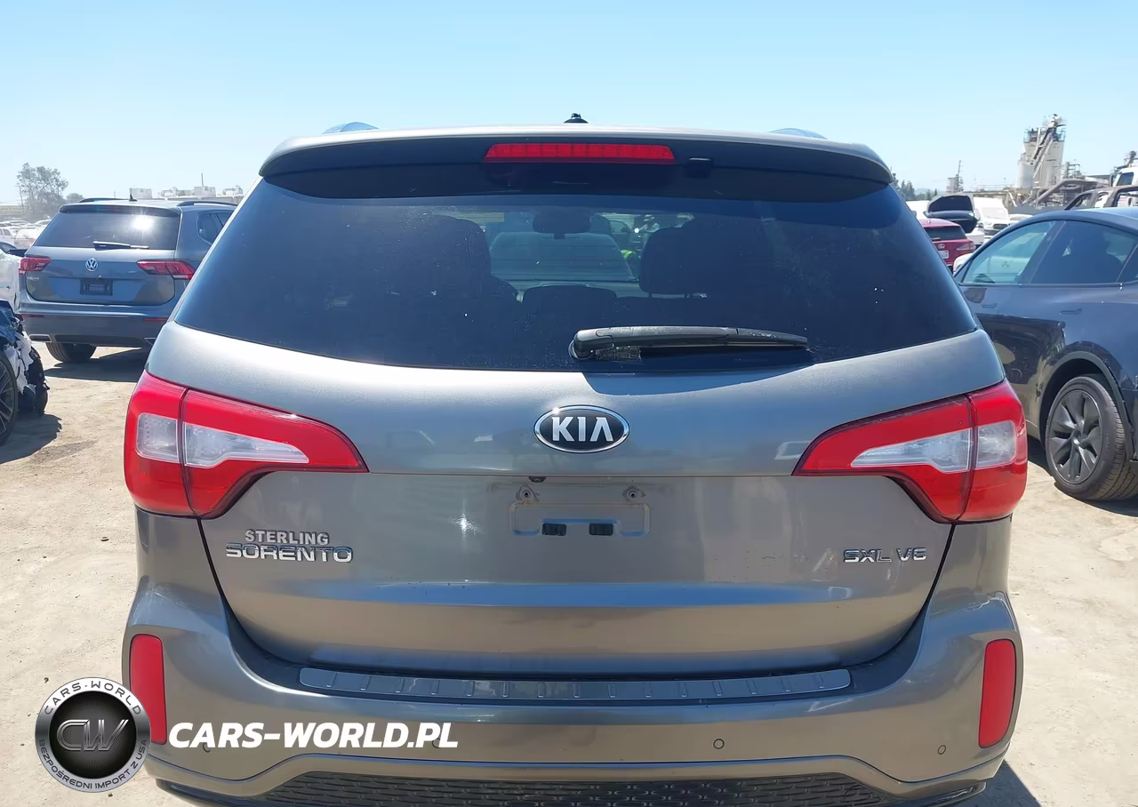 2015 Kia Sorento Limited V6 VIN:5XYKW4A7XFG616897 - 16