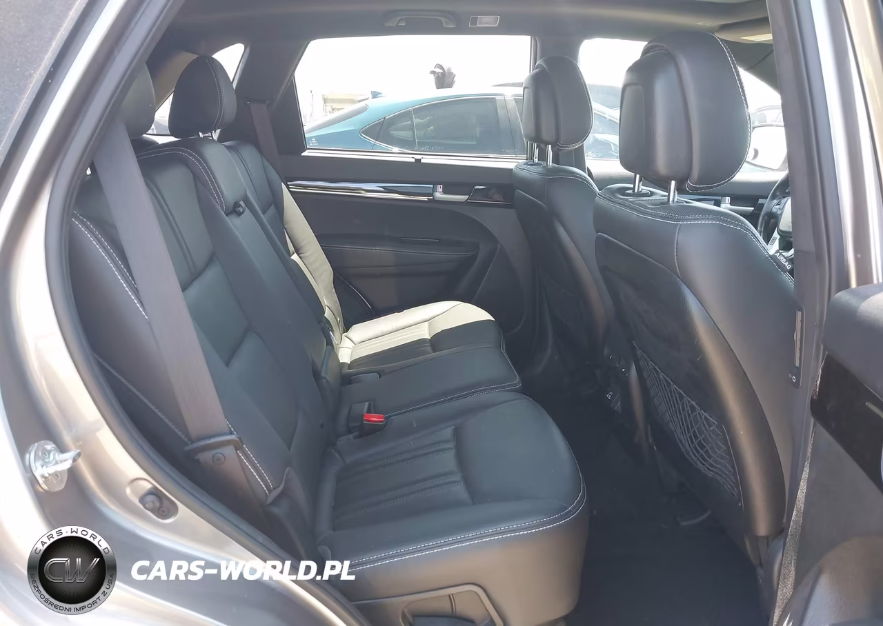 2015 Kia Sorento Limited V6 VIN:5XYKW4A7XFG616897 - 8