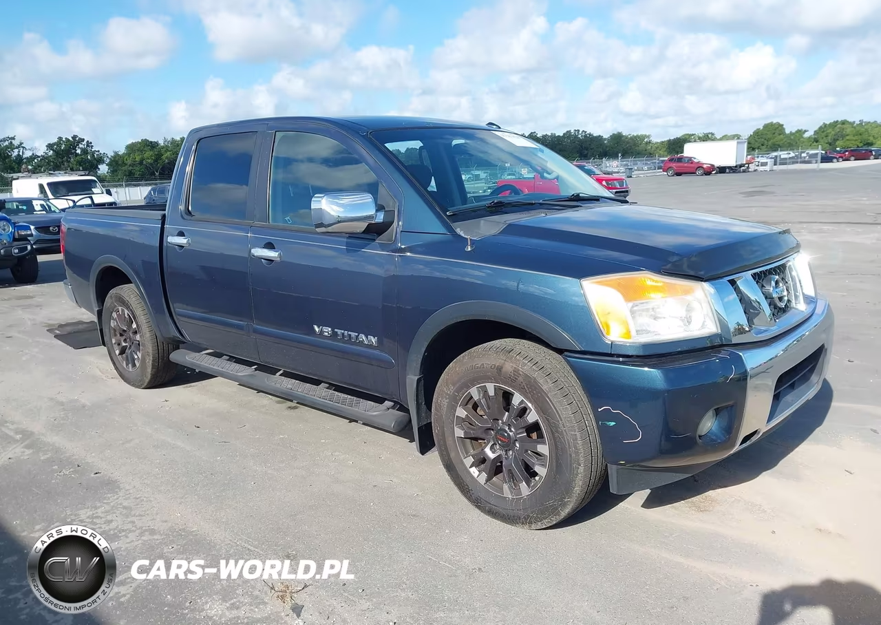 2015 Nissan Titan Sv