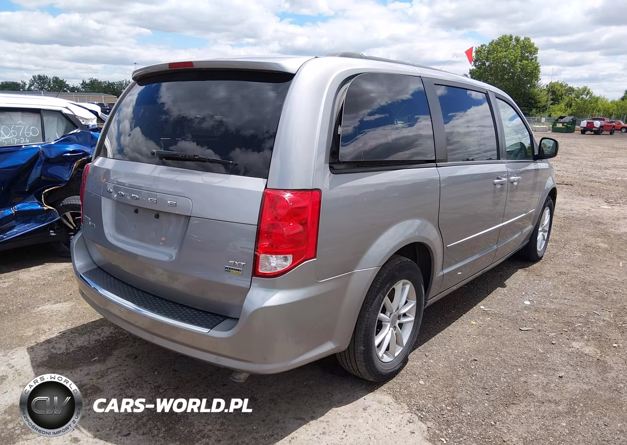2016 Dodge Grand Caravan Sxt VIN:2C4RDGCG8GR328103 - 4