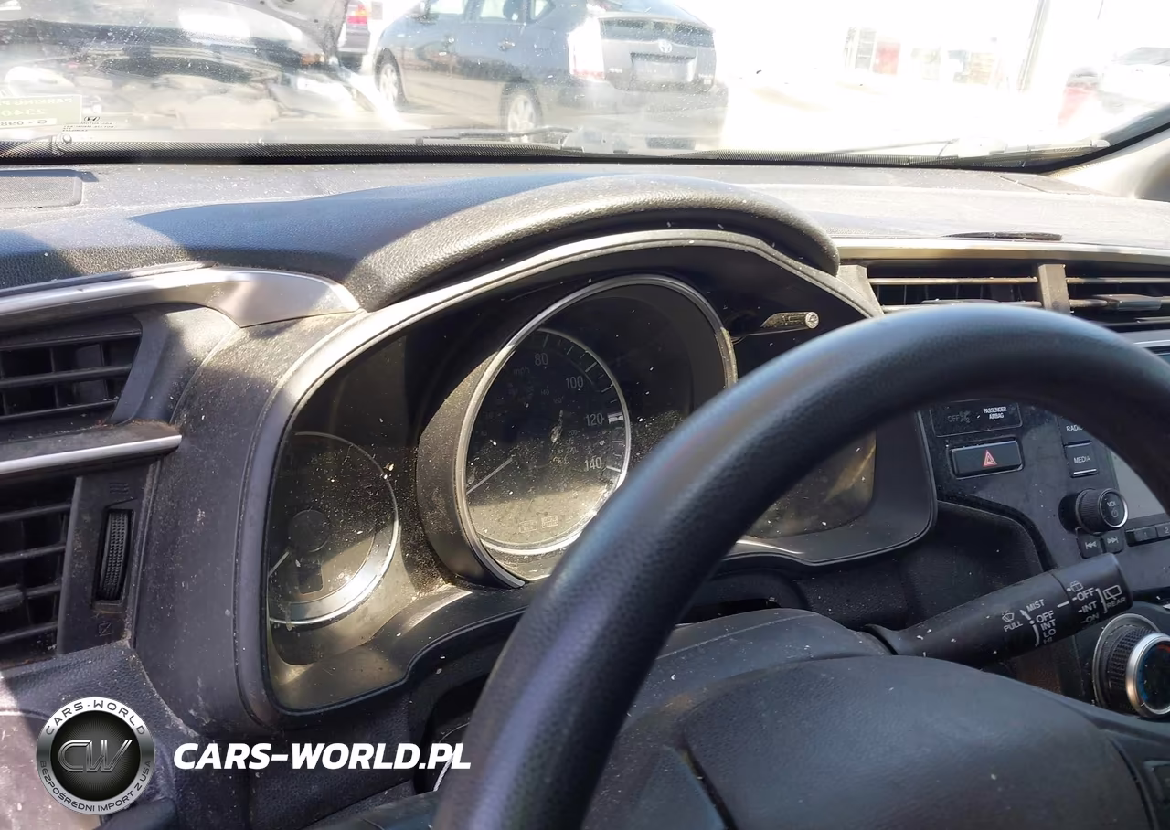 2019 Honda Fit Lx VIN:3HGGK5H48KM705501 - 15