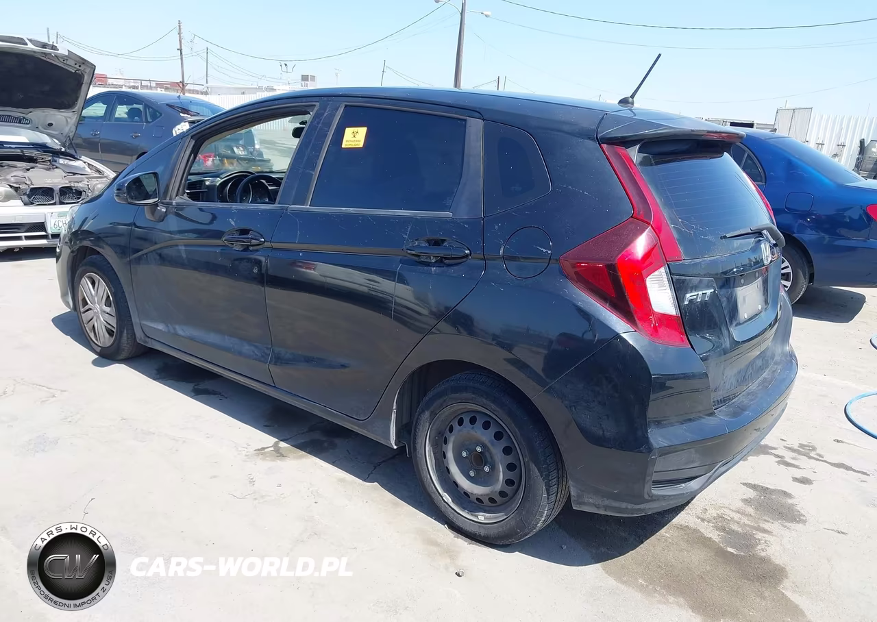 2019 Honda Fit Lx VIN:3HGGK5H48KM705501 - 3
