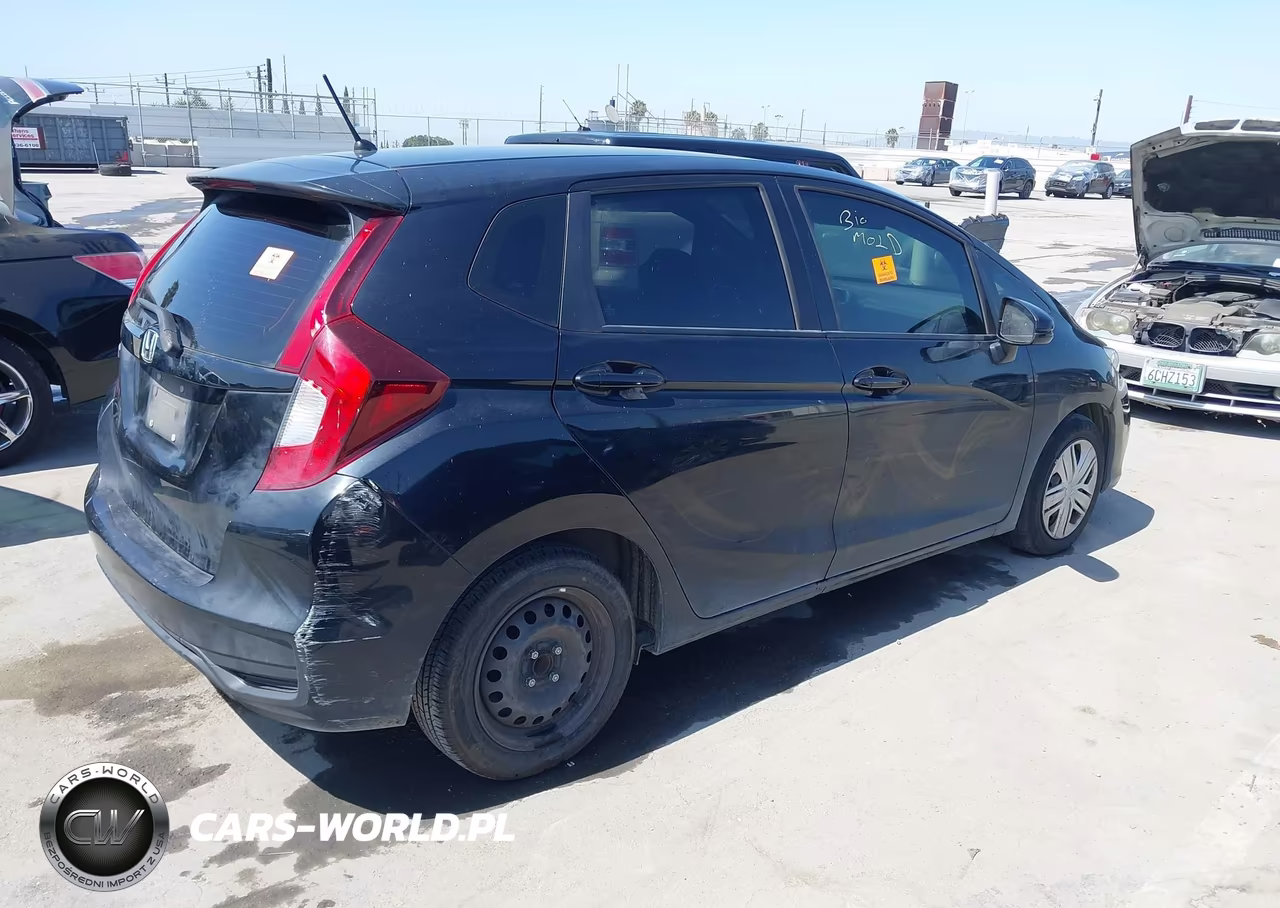 2019 Honda Fit Lx VIN:3HGGK5H48KM705501 - 4
