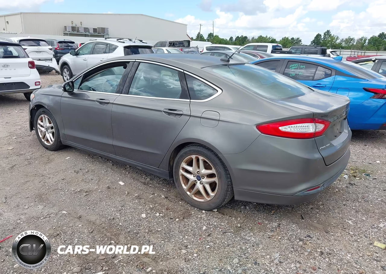 2013 Ford Fusion Se VIN:3FA6P0HR5DR230377 - 3