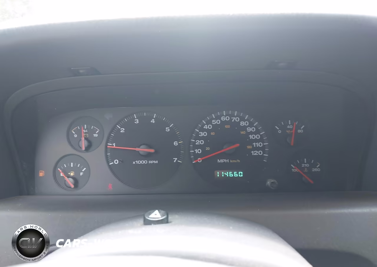 2001 Jeep Grand Cherokee Laredo VIN:1J4GW48S51C594024 - 7