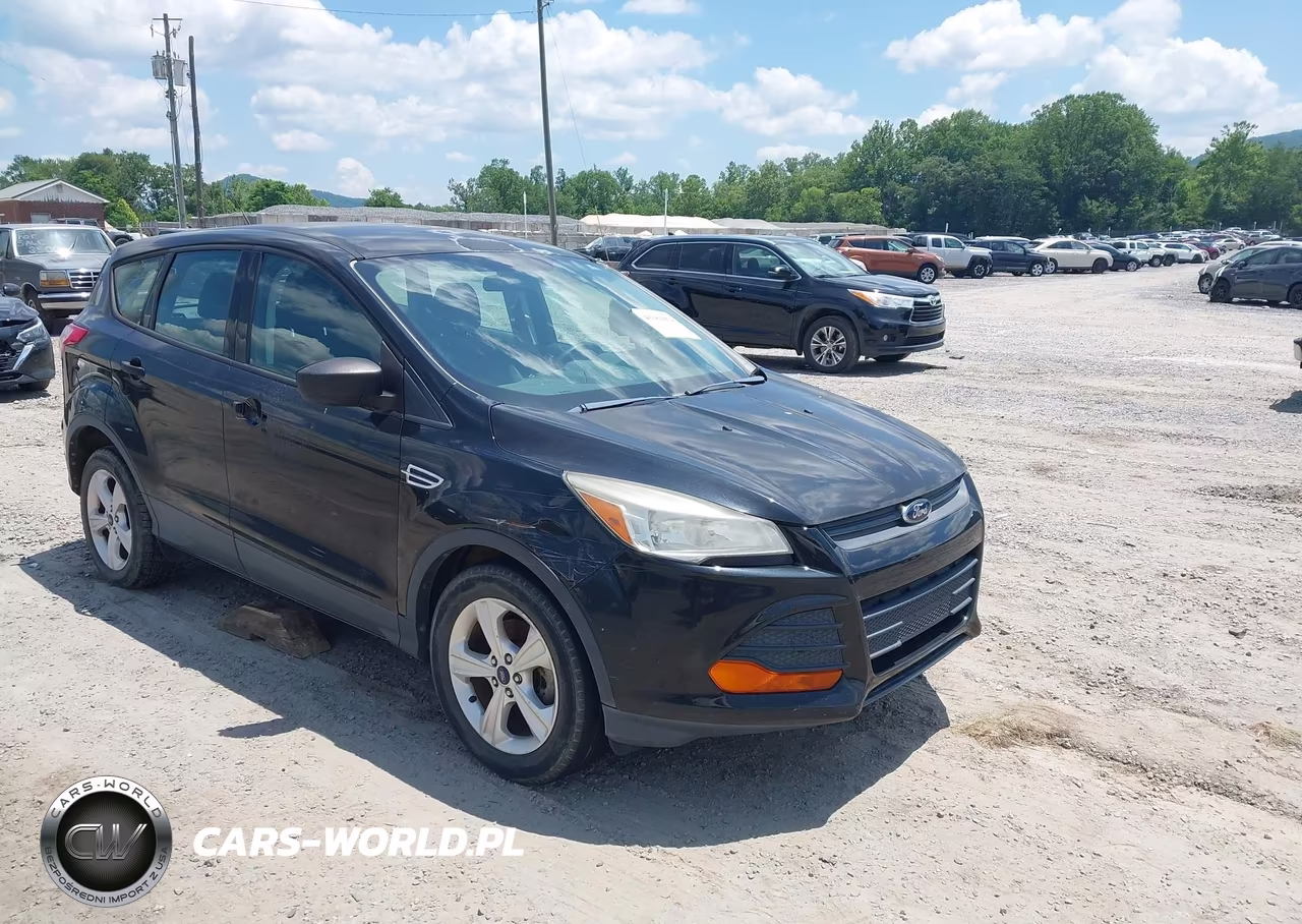 2014 Ford Escape S – zdjęcie 1 z 10