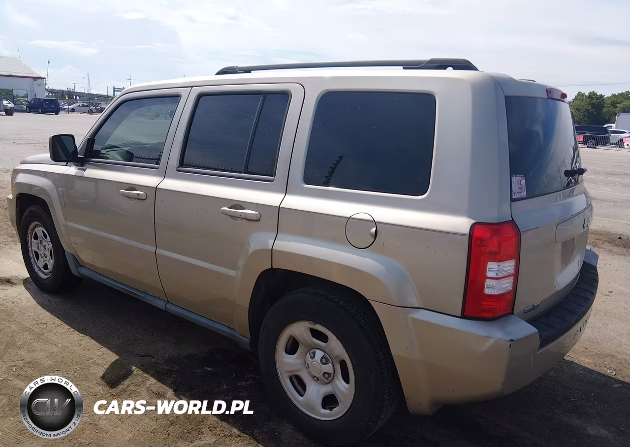 2010 Jeep Patriot Sport VIN:1J4NT2GB2AD507650 - 3