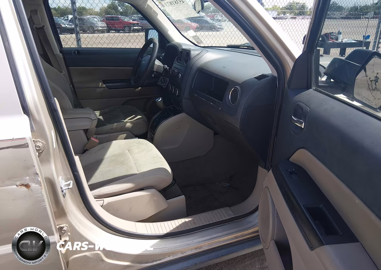 2010 Jeep Patriot Sport VIN:1J4NT2GB2AD507650 - 5