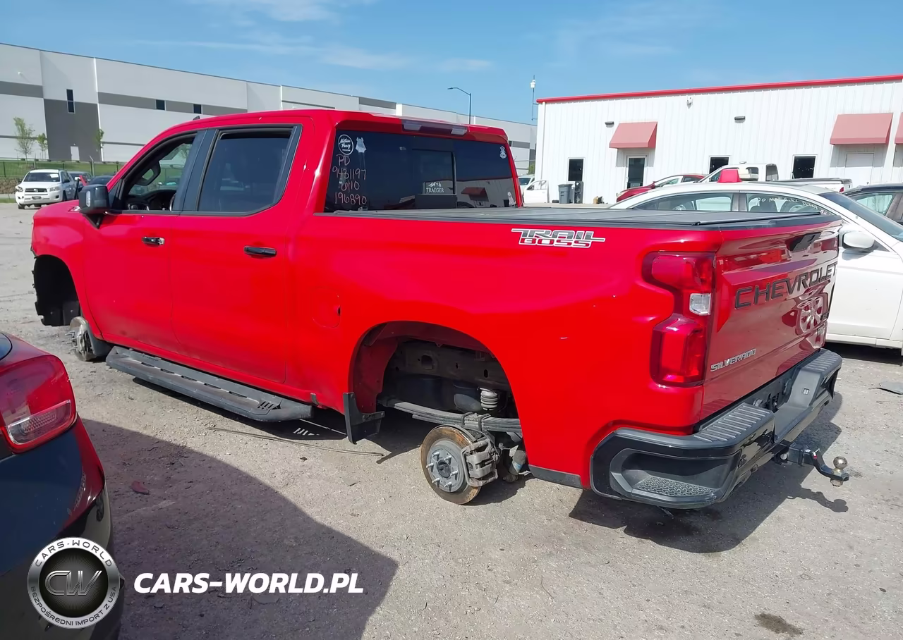 2021 Chevrolet Silverado 1500 VIN:3GCPYFED6MG196890 - 3