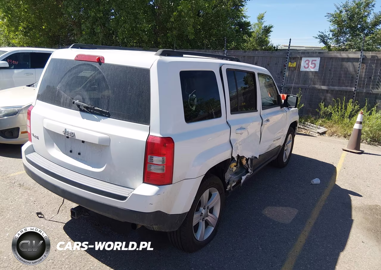 2014 Jeep Patriot Sport VIN:1C4NJRBB0ED751833 - 4