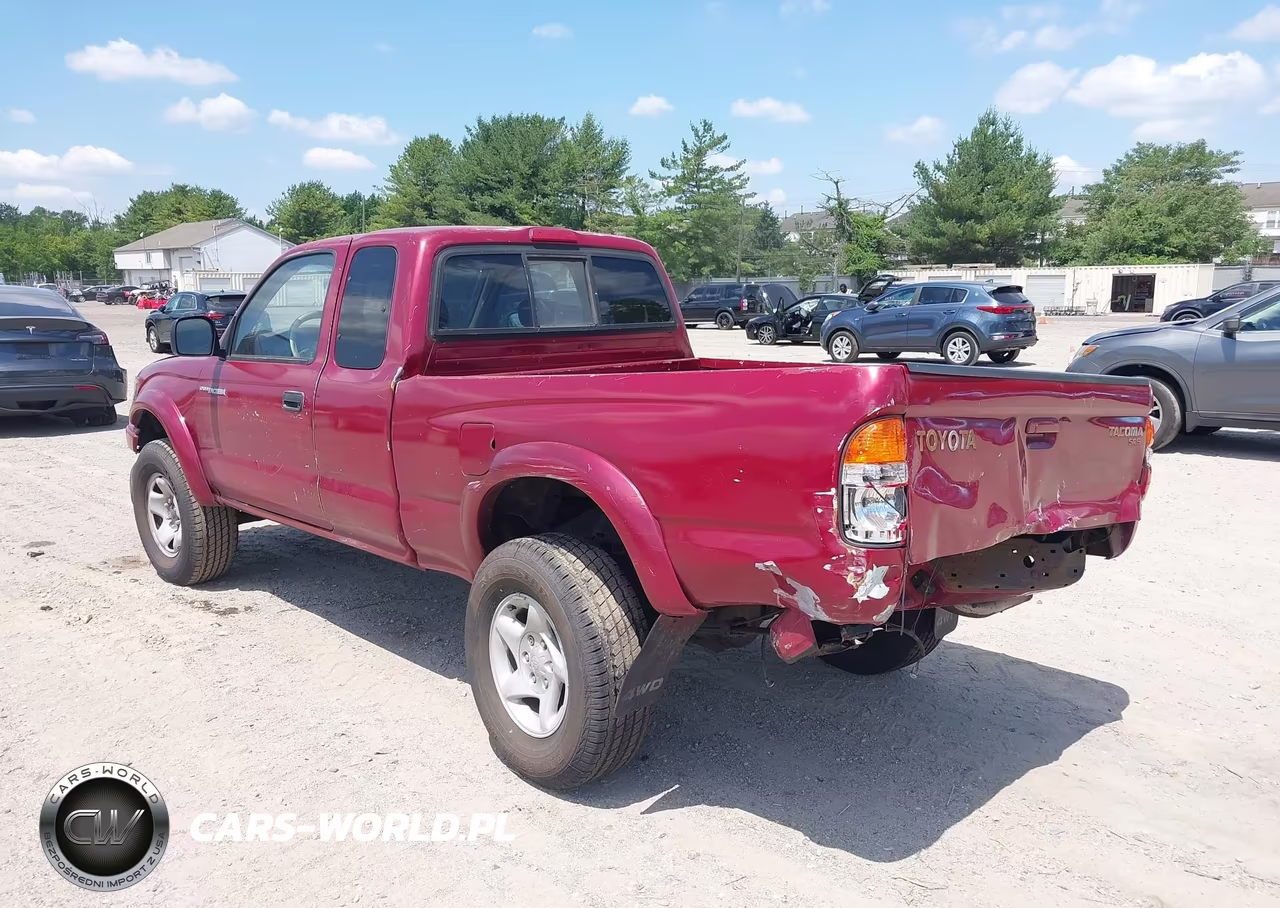 2001 Toyota Tacoma VIN:5TEWM72N81Z820408 - 3