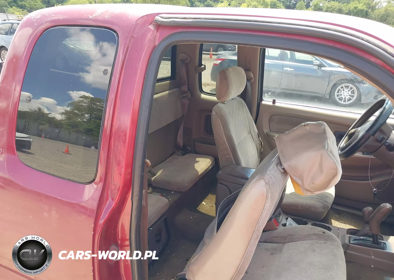 2001 Toyota Tacoma VIN:5TEWM72N81Z820408 - 8