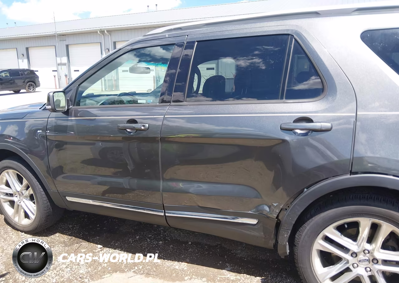 2016 Ford Explorer Xlt VIN:1FM5K8D82GGC55485 - 14