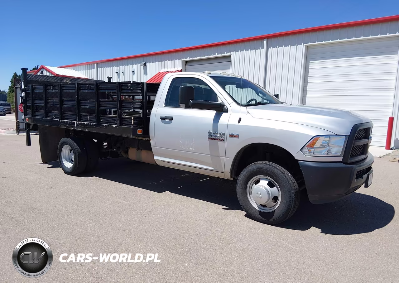 2018 Ram 3500 Chassis Tradesman-Slt