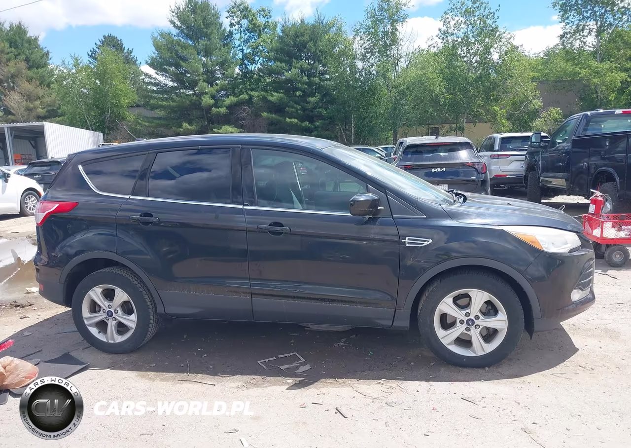 2015 Ford Escape Se VIN:1FMCU0G72FUB73276 - 13