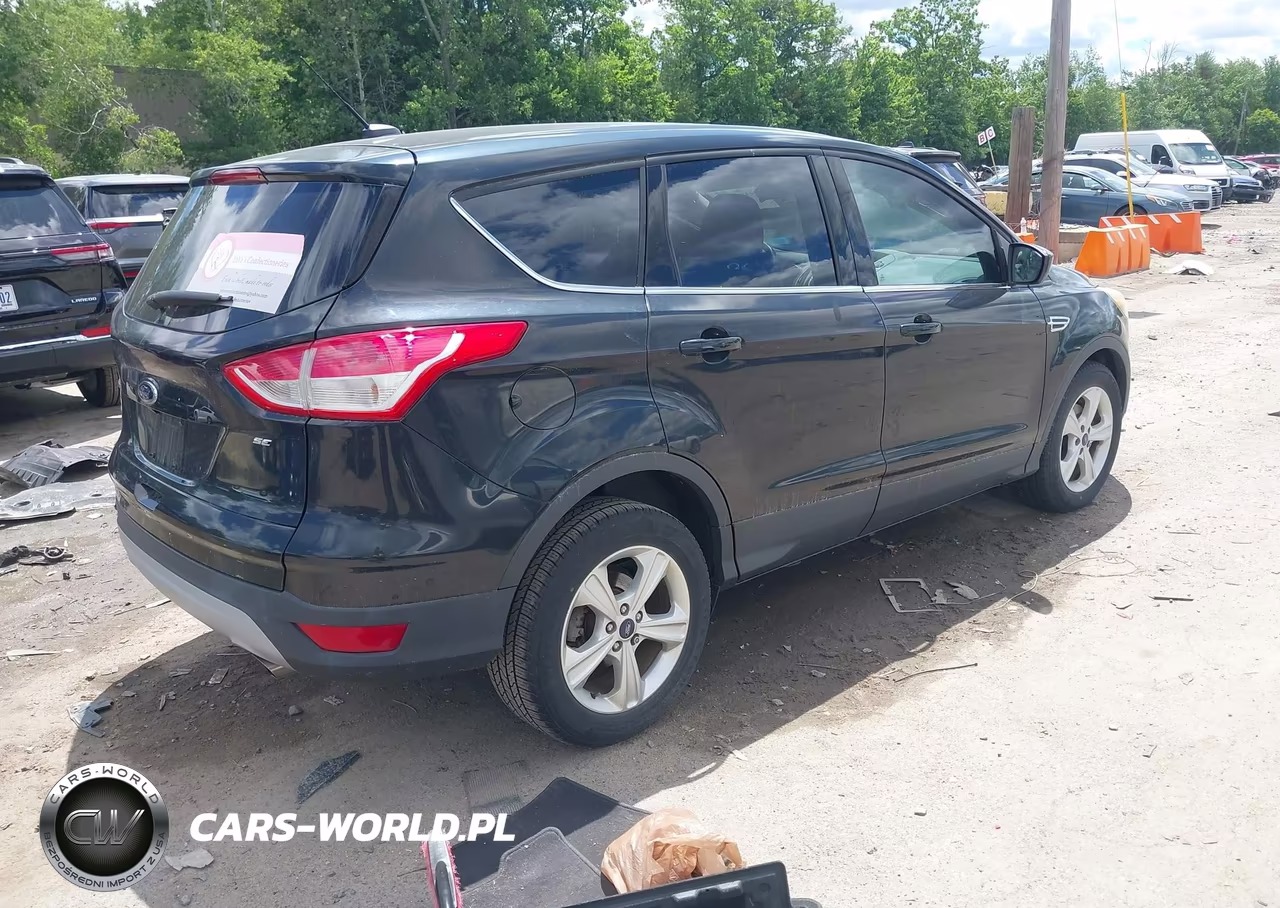 2015 Ford Escape Se VIN:1FMCU0G72FUB73276 - 4