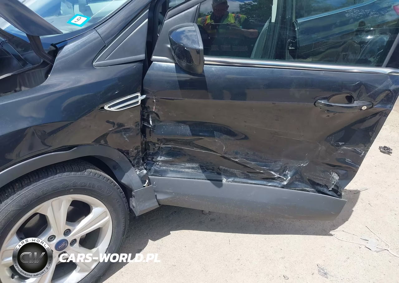 2015 Ford Escape Se VIN:1FMCU0G72FUB73276 - 6