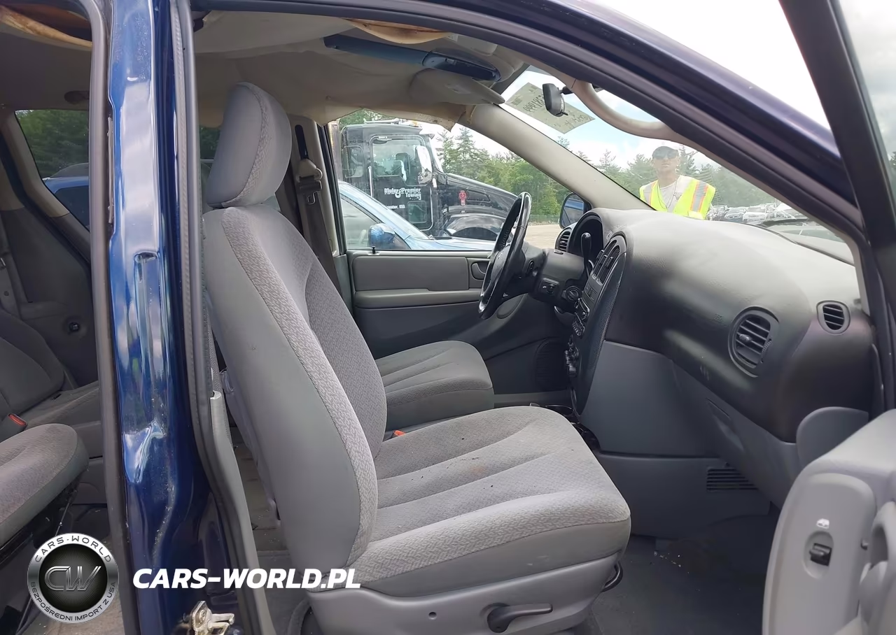 2005 Dodge Grand Caravan Sxt VIN:2D4GP44LX5R585546 - 5