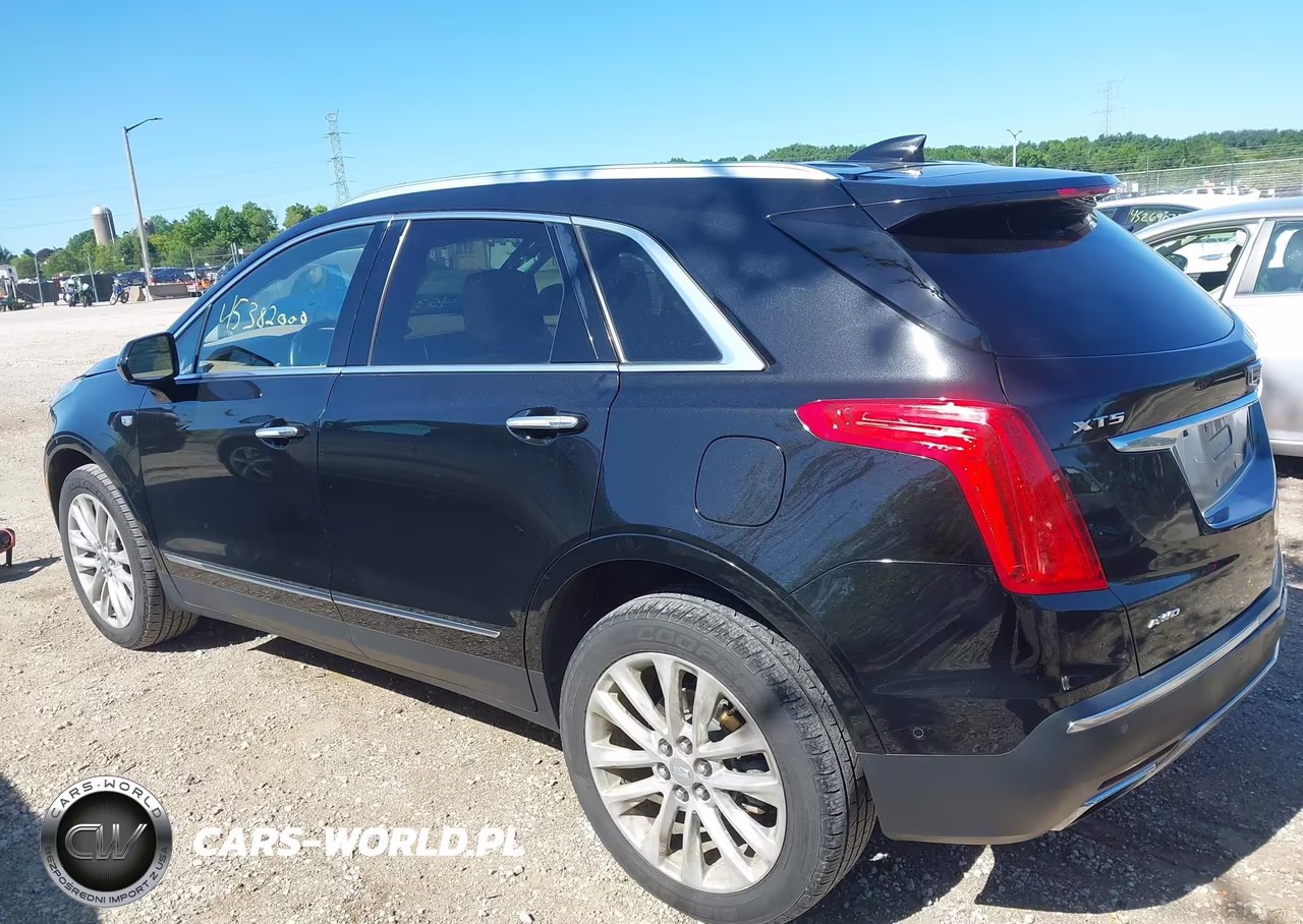 2017 Cadillac Xt5 Platinum VIN:1GYKNFRS5HZ197086 - 3