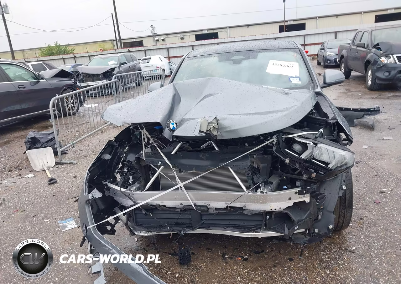 2025 BMW X2 xDrive28I VIN:WBX63GM08S5280537 - 13