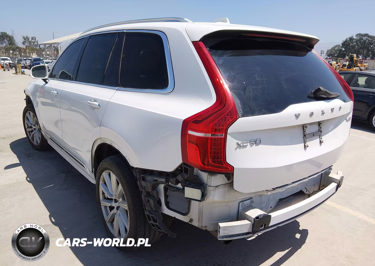 2016 Volvo Xc90 T6 Inscription VIN:YV4A22PLXG1020736 - 3
