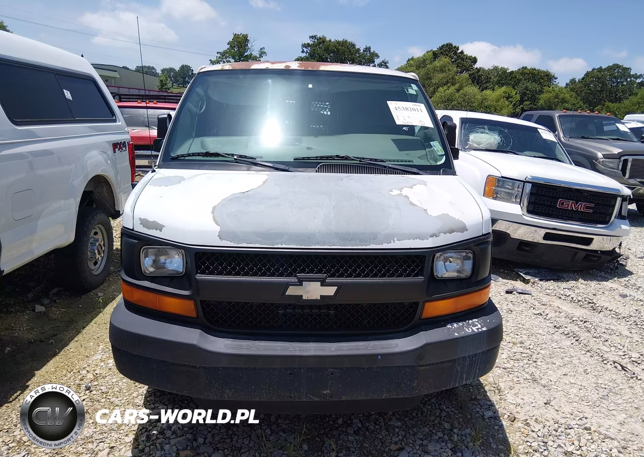 2008 Chevrolet Express Cargo Van Work Van VIN:1GCHG39K281170211 - 12