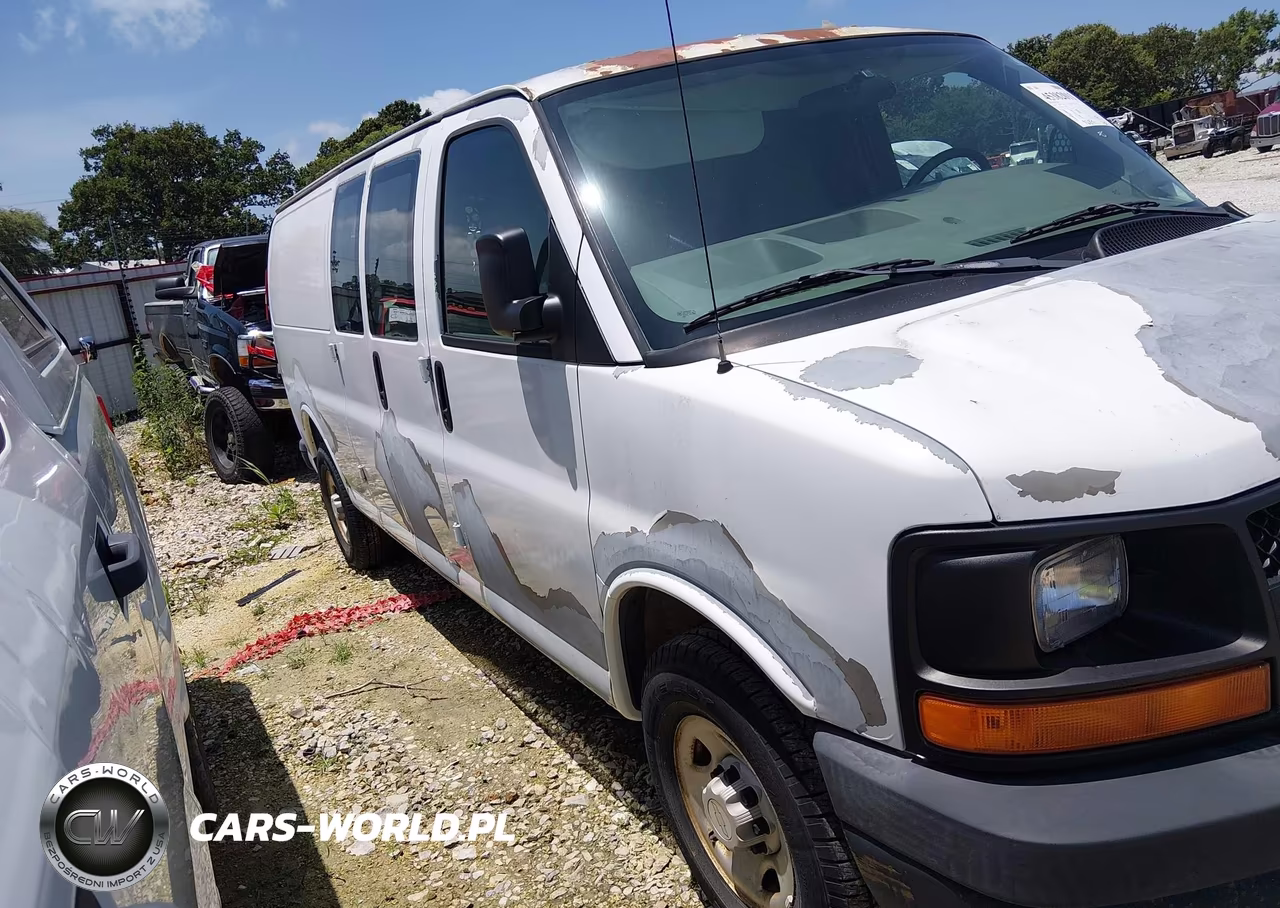 2008 Chevrolet Express Cargo Van Work Van VIN:1GCHG39K281170211 - 13