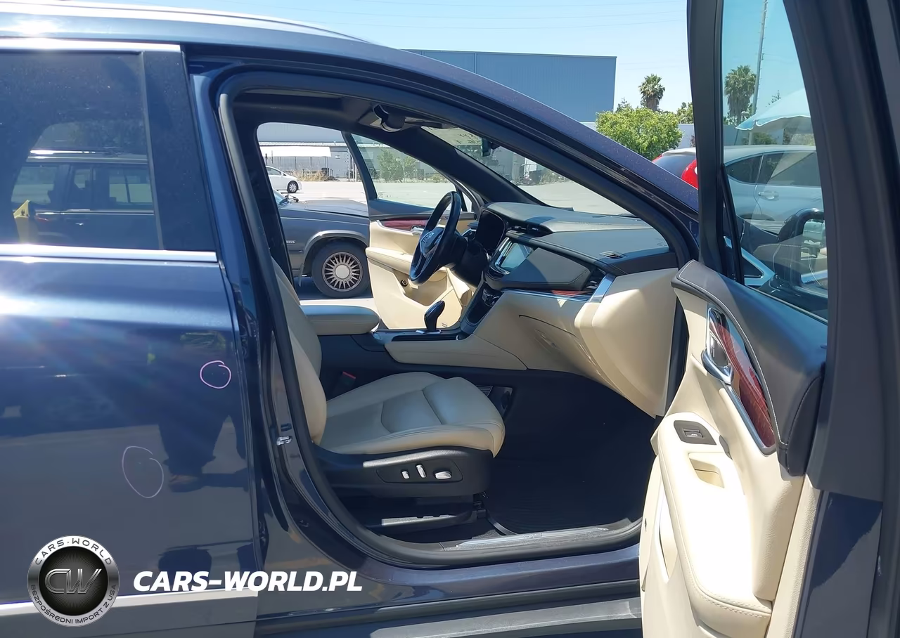 2018 Cadillac Xt5 Luxury VIN:1GYKNCRS9JZ130818 - 5