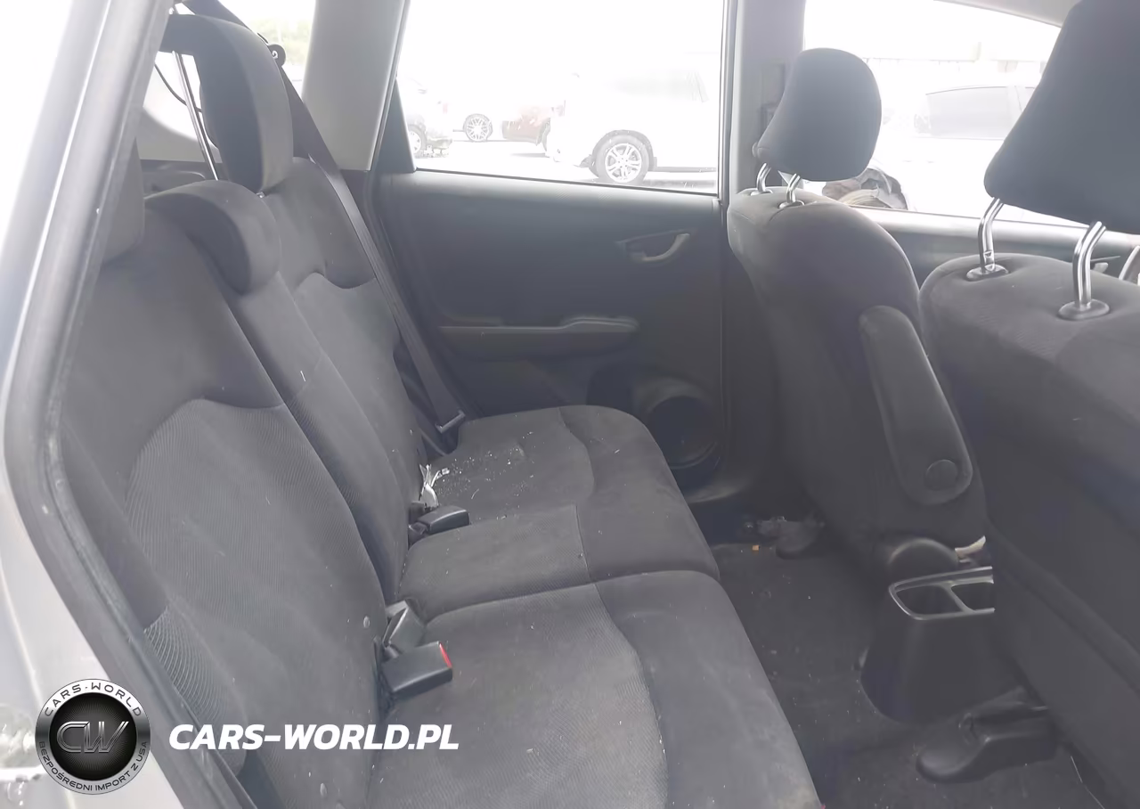 2011 Honda Fit Sport VIN:JHMGE8H53BC014148 - 8
