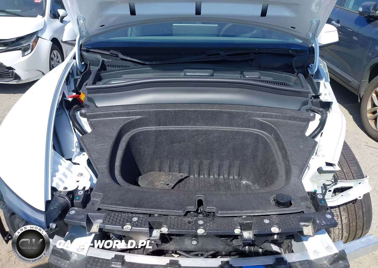 2026 Tesla Model Y Premium Rear-Wheel Drive-Rear-Wheel Drive VIN:7SAYGDED1TA597862 - 10