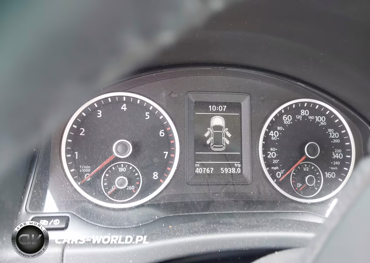 2017 Volkswagen Tiguan VIN:WVGAV7AX5HK043769 - 7