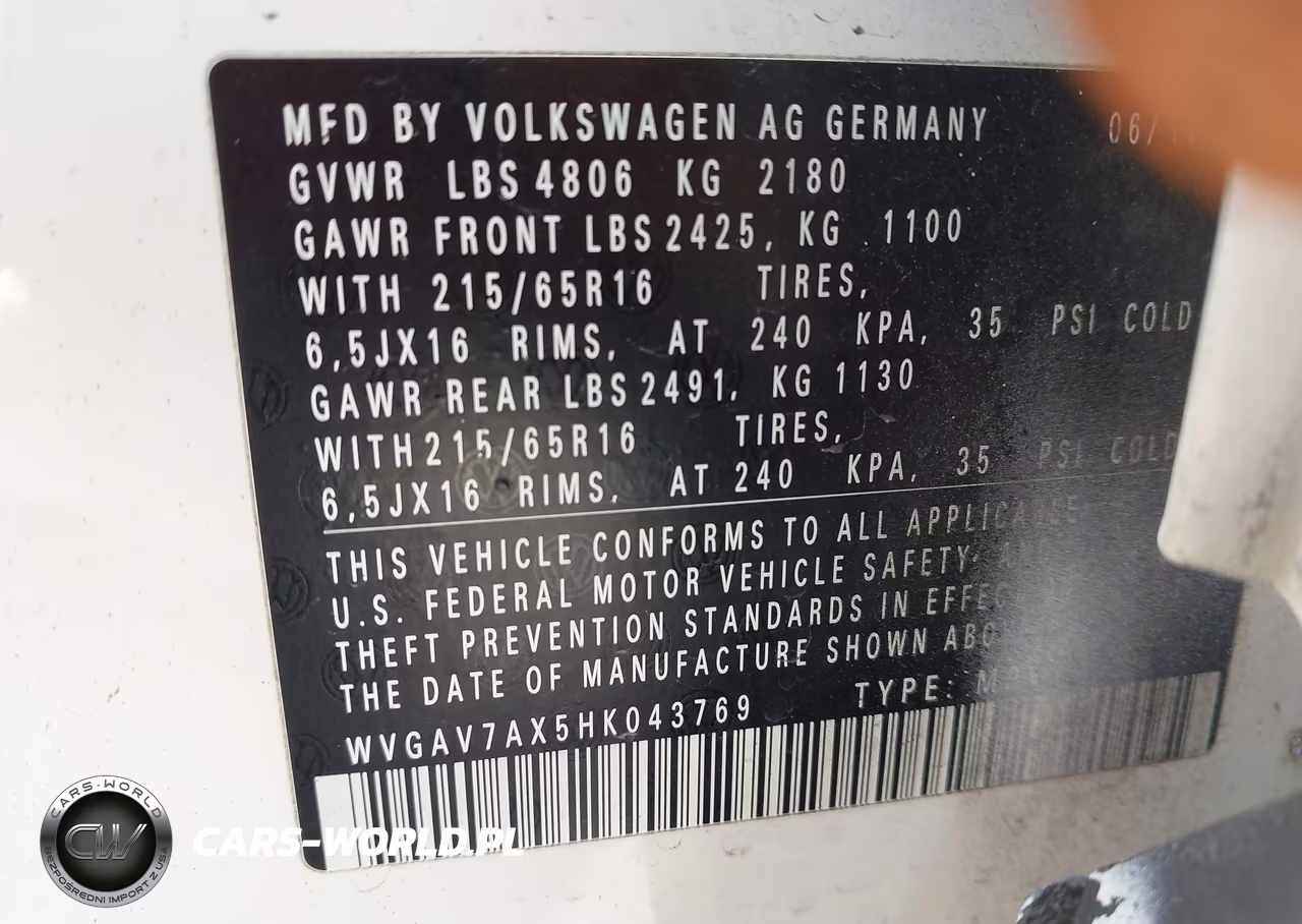 2017 Volkswagen Tiguan VIN:WVGAV7AX5HK043769 - 9