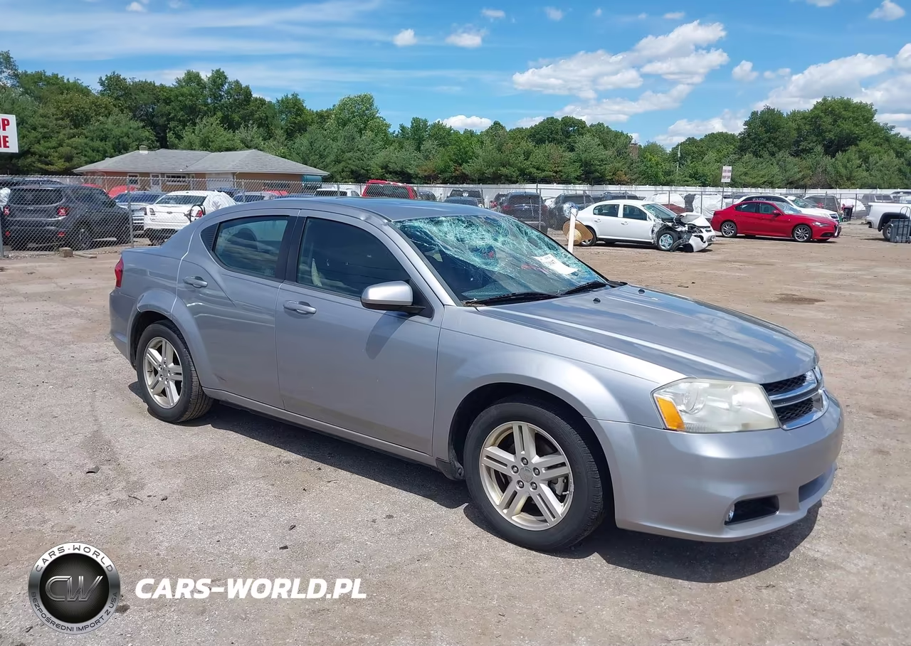 2013 Dodge Avenger Sxt – zdjęcie 1 z 16