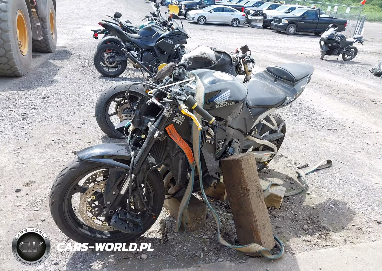 2011 Honda Cbr600 Rr VIN:JH2PC4002BK400928 - 2