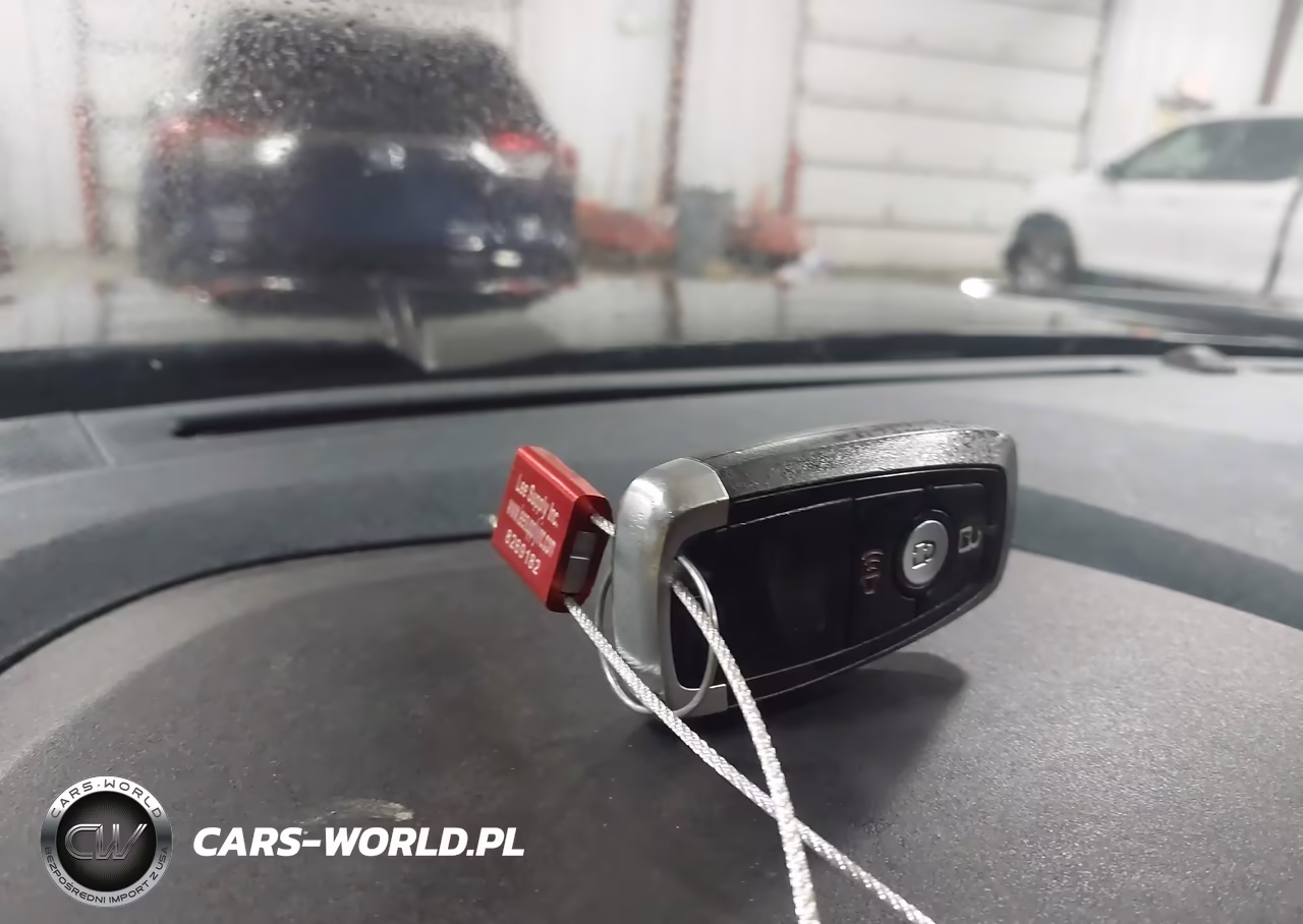 2022 Ford Maverick Lariat VIN:3FTTW8F95NRA15469 - 11