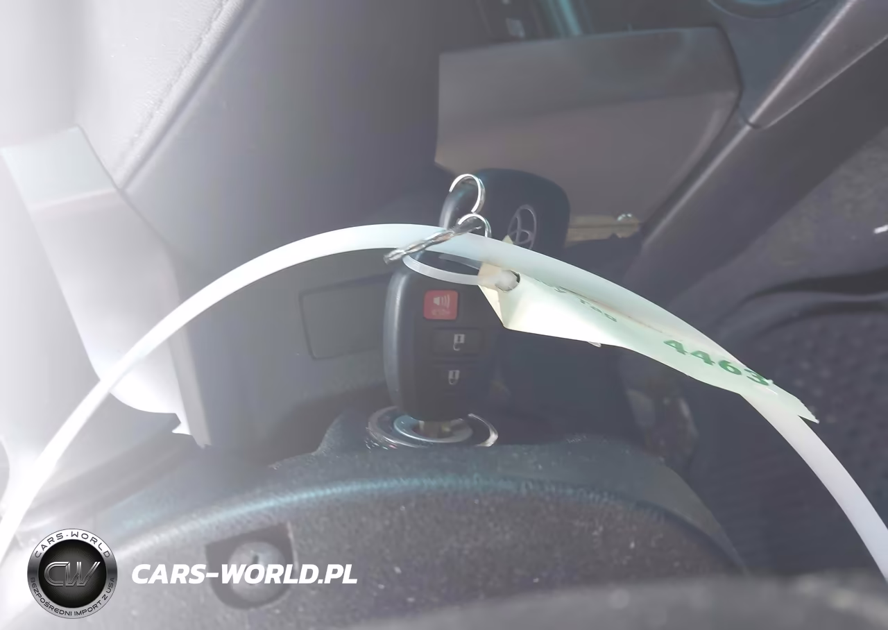 2018 Toyota Rav4 Le VIN:JTMBFREV5JJ746164 - 11