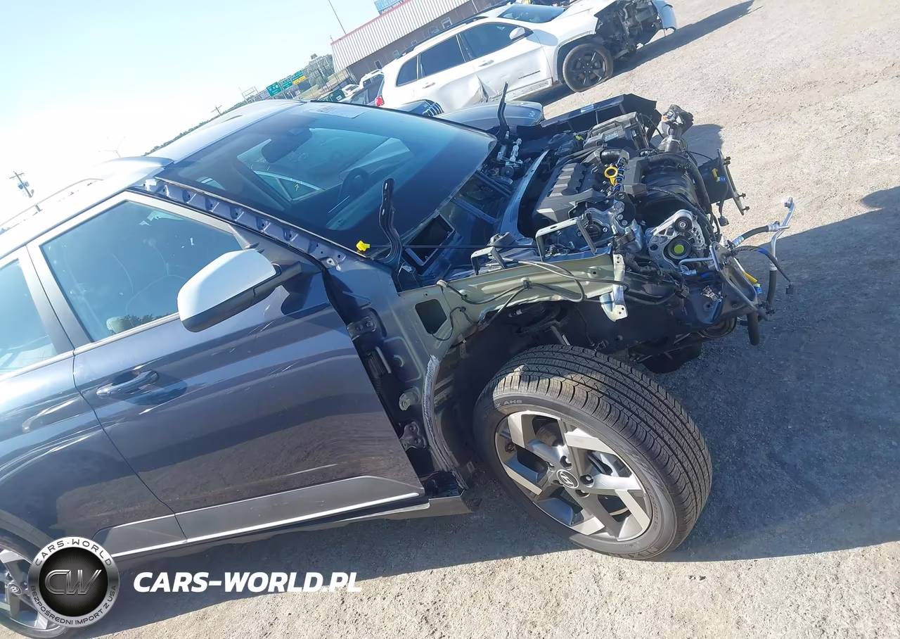 2026 Hyundai Venue Sel W-Two-Tone Roof VIN:KMHRC8A35TU448040 - 19