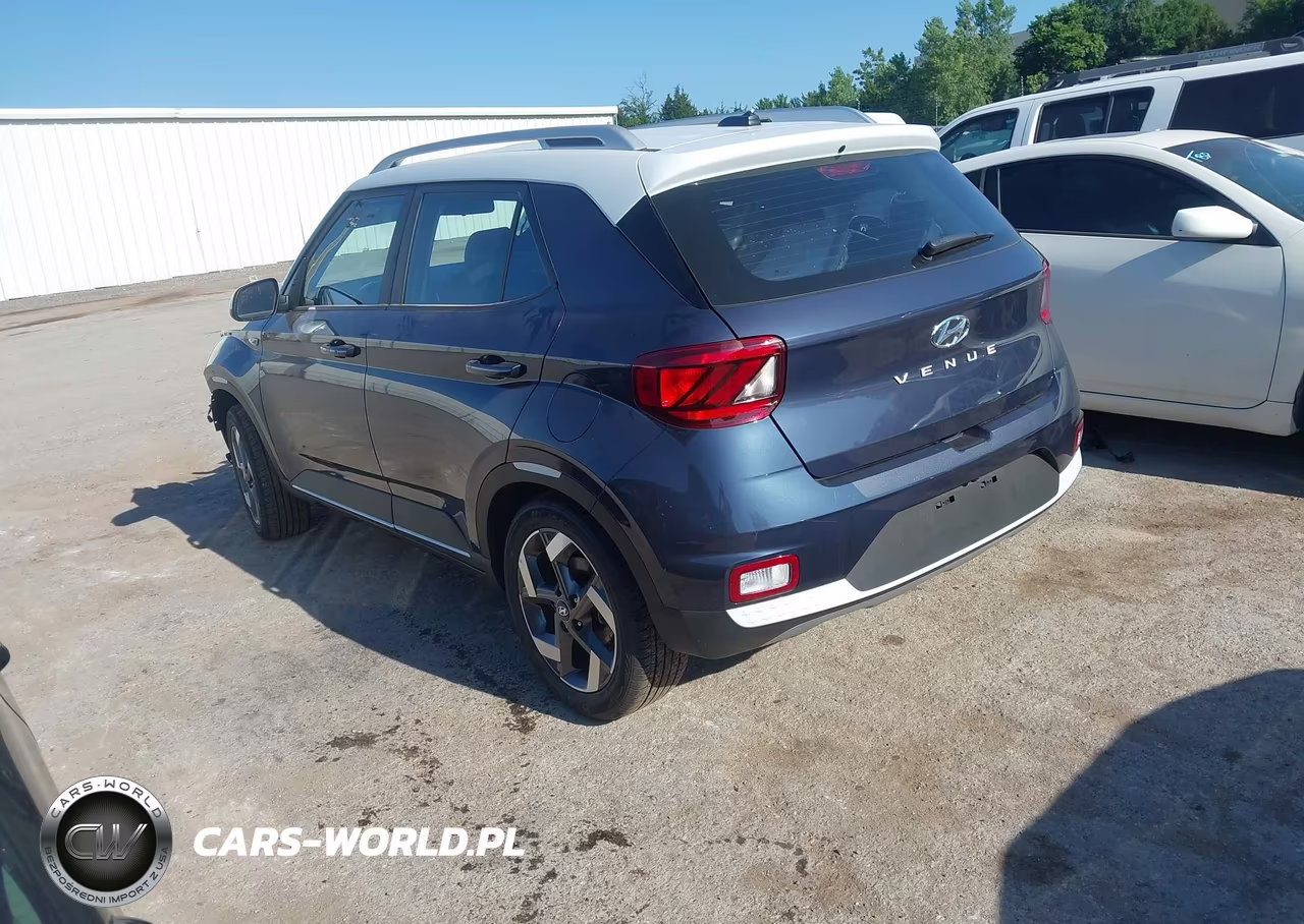 2026 Hyundai Venue Sel W-Two-Tone Roof VIN:KMHRC8A35TU448040 - 3