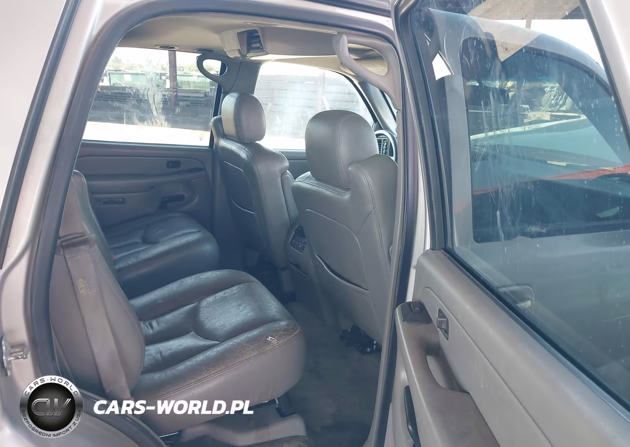 2004 Chevrolet Tahoe Z71 VIN:1GNEK13Z74R244561 - 8