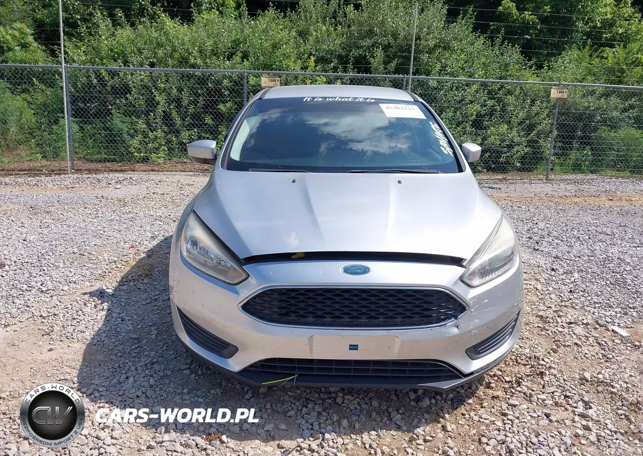 2018 Ford Focus Se VIN:1FADP3FE2JL265137 - 12