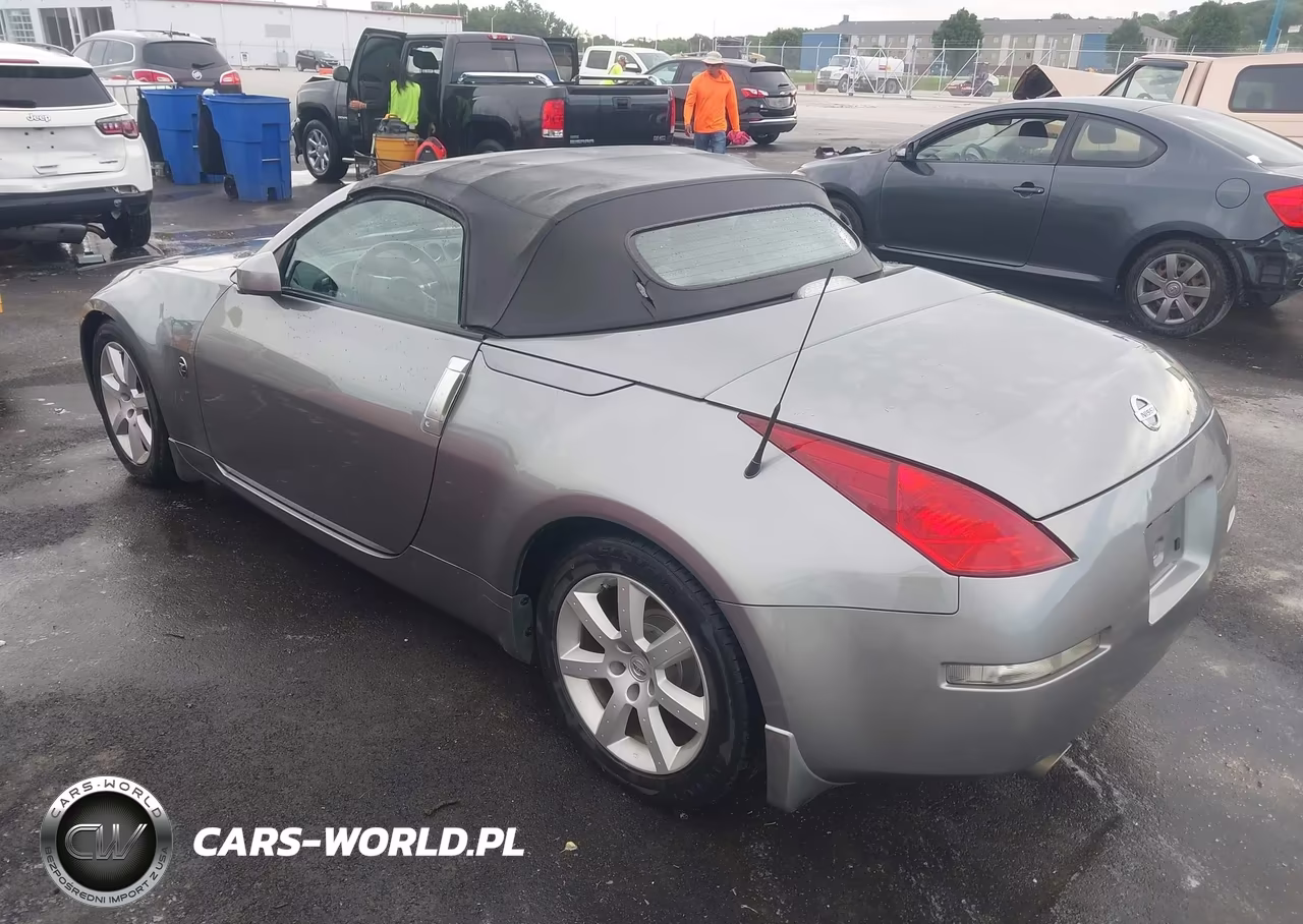 2005 Nissan 350Z Touring VIN:JN1AZ36A45M754890 - 3
