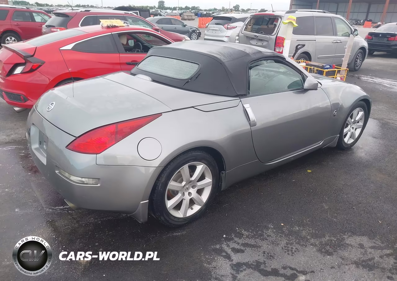 2005 Nissan 350Z Touring VIN:JN1AZ36A45M754890 - 4