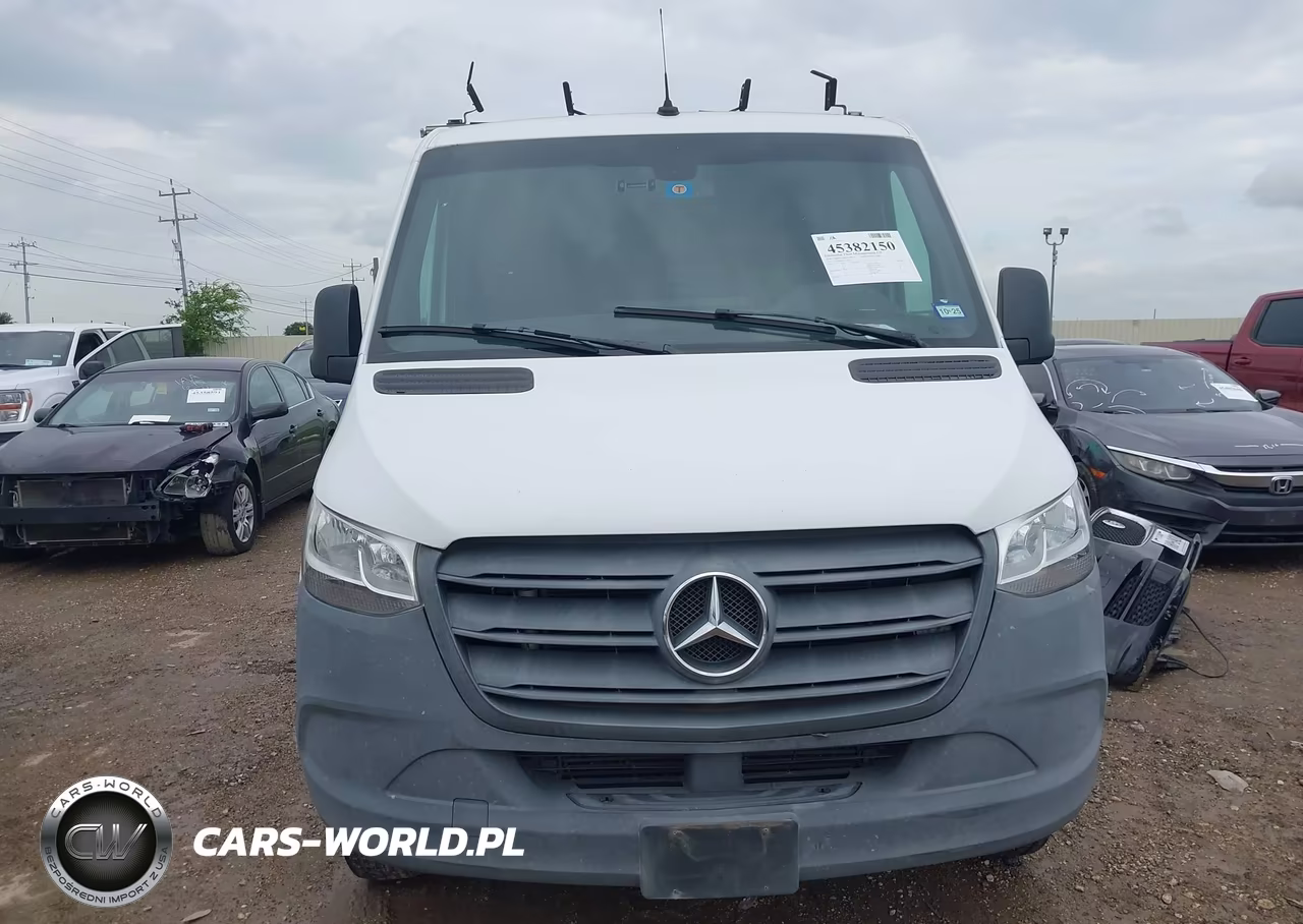 2020 Mercedes-Benz Sprinter 2500 Standard Roof V6 VIN:W1Y4EBHY9LT030038 - 12
