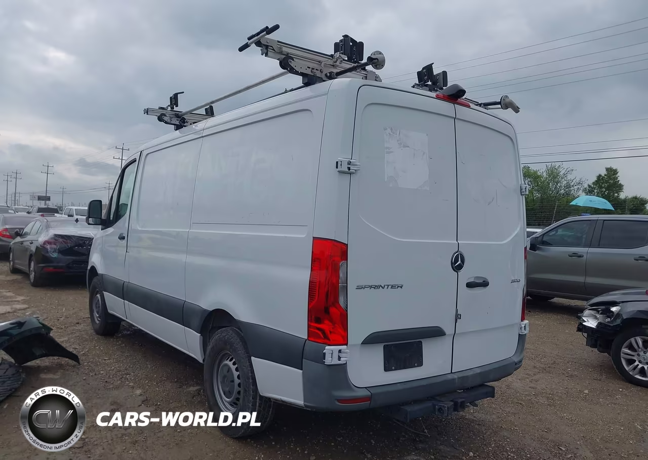 2020 Mercedes-Benz Sprinter 2500 Standard Roof V6 VIN:W1Y4EBHY9LT030038 - 3