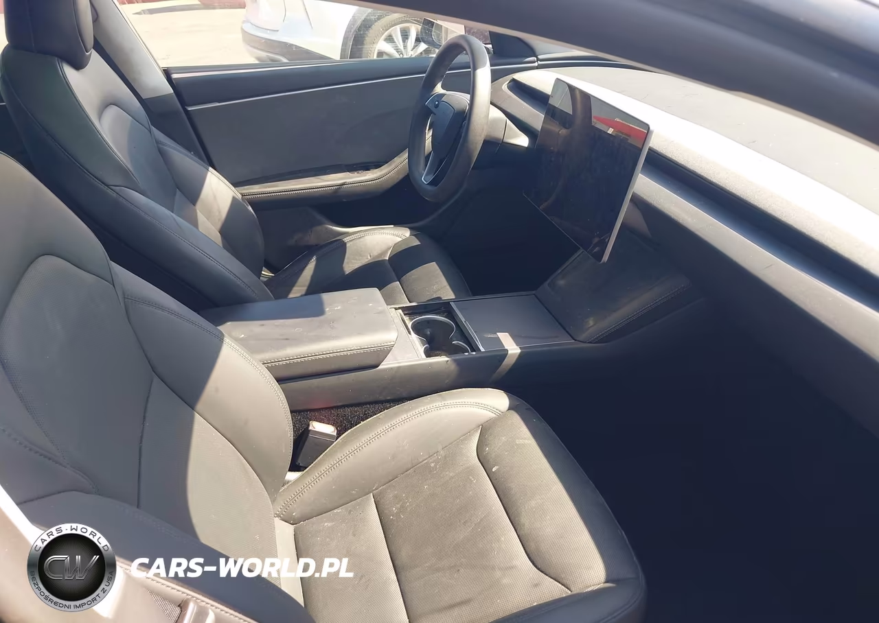 2025 Tesla Model 3 Long Range Rear-Wheel Drive-Standard Rear-Wheel Drive VIN:5YJ3E1EAXSF982517 - 5