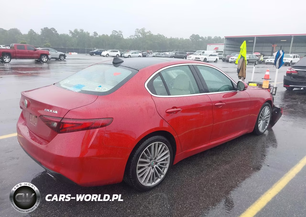 2019 Alfa Romeo Giulia Ti Lusso Rwd VIN:ZARFAMBN0K7609211 - 4