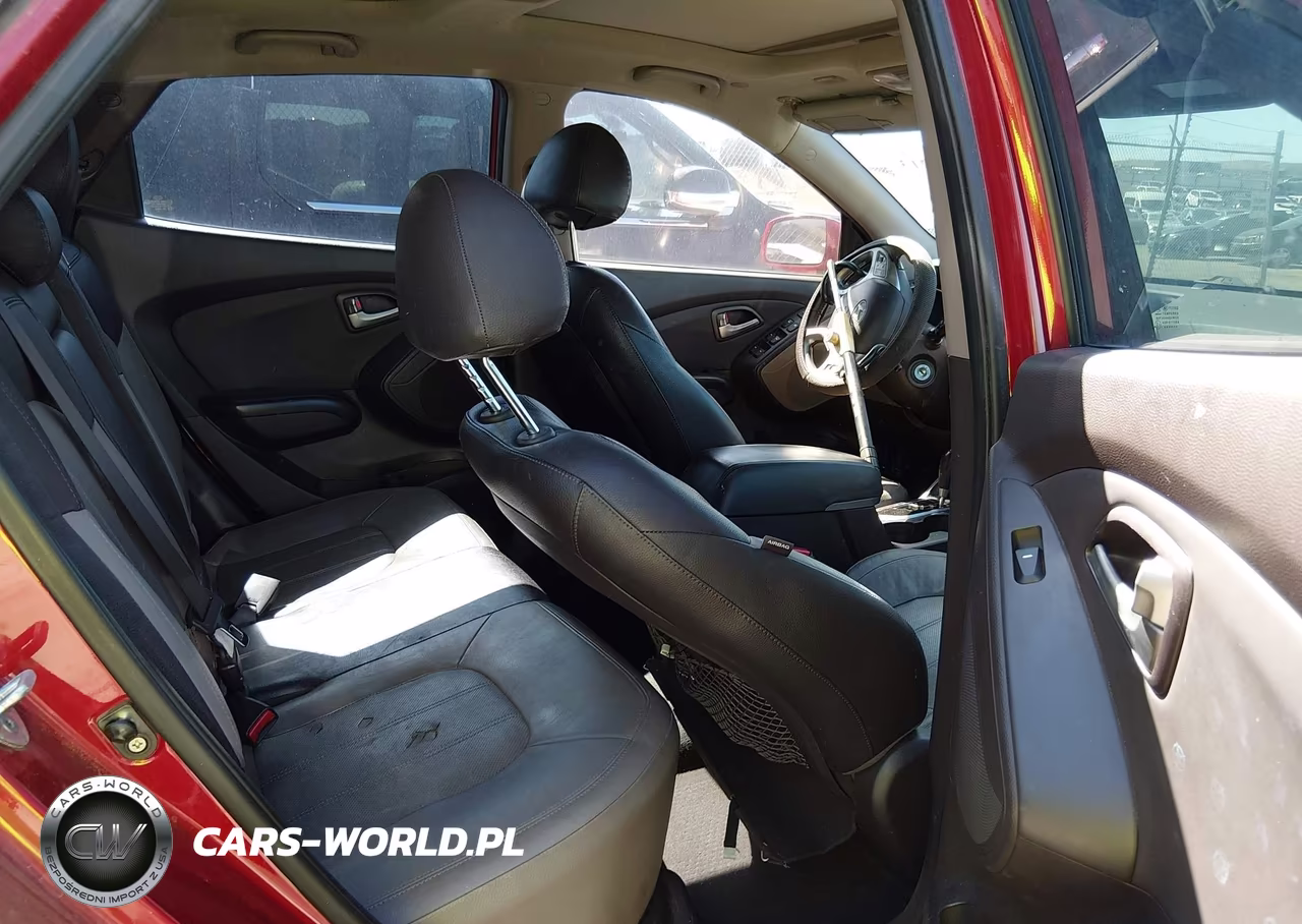 2010 Hyundai Tucson Limited VIN:KM8JU3AC1AU011906 - 8