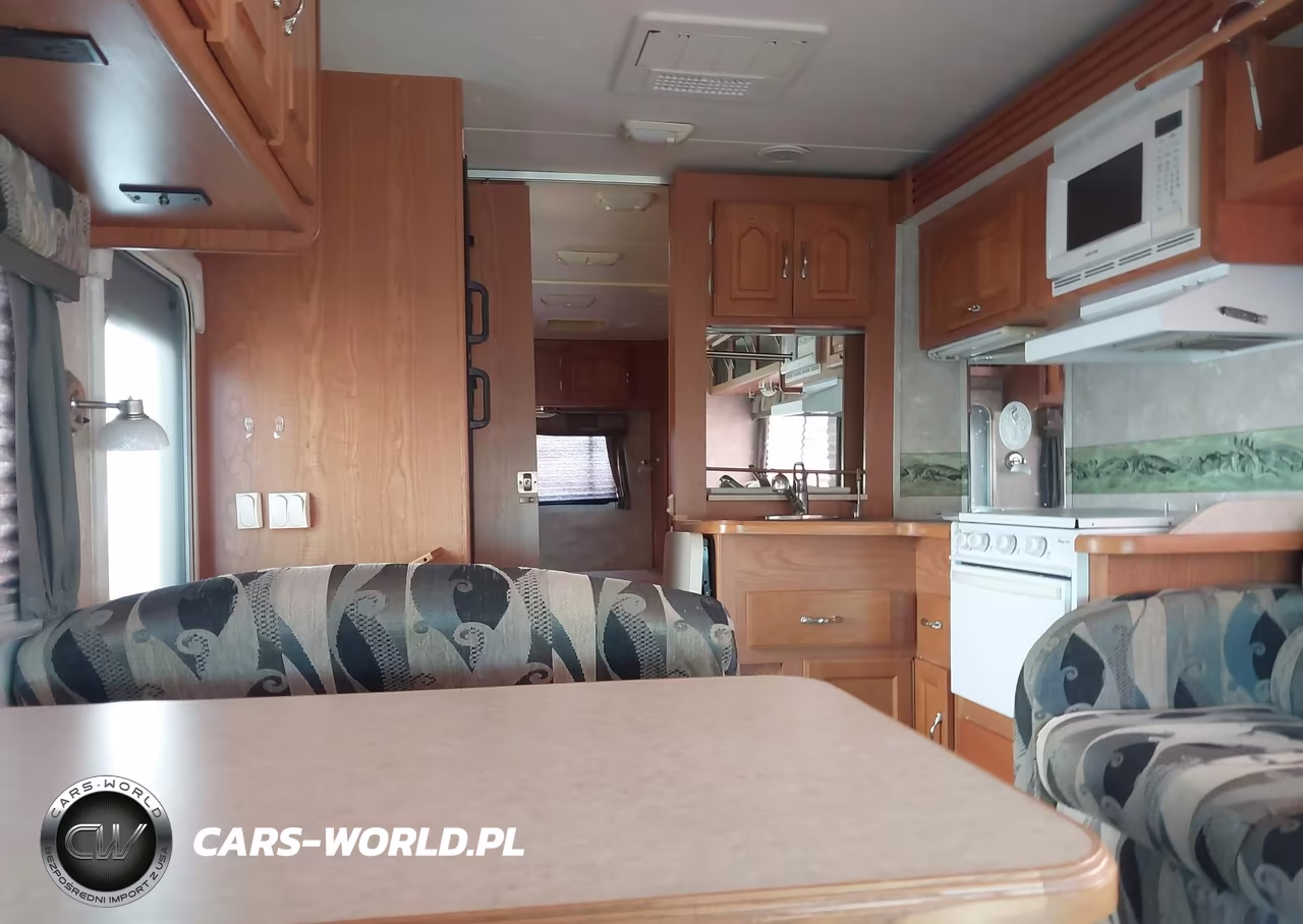 2003 Coachmen Leprechaun VIN:1FDXE45S73HB98708 - 6