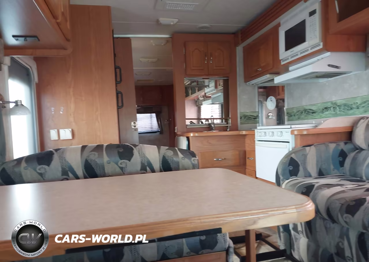 2003 Coachmen Leprechaun VIN:1FDXE45S73HB98708 - 7